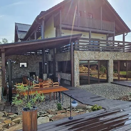 Ferienhaus Wellness U Pinkasů *